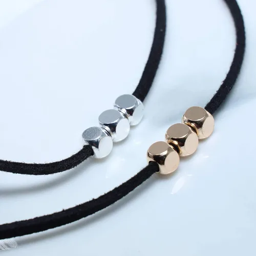 Vista 4 de Gargantilla de terciopelo negro con colgante de cuentas exquisitas para mujeres y niñas