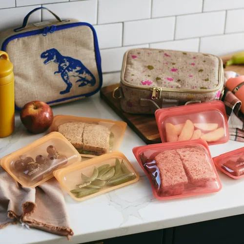 Vista 3 de Bolsas de almacenamiento de alimentos reutilizables de silicona Stasher Premium, paquete de 7 unidades, arcoíris, bolsas de almacenamiento