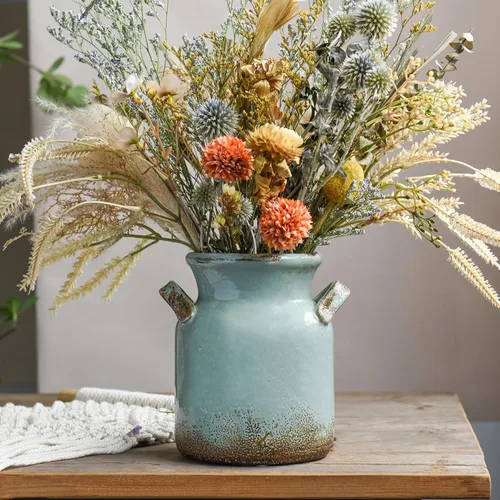 Vista 9 de Quoowiit Jarrón de cerámica rústico de granja, florero decorativo de flores desgastado de 14 pulgadas para decoración del hogar, jarrón blanco