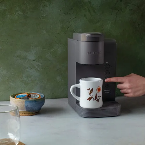 Vista 5 de Fresh Roasted Coffee, Blackbeard's Revenge, tueste medio, 24 cápsulas para cafeteras K-Cup