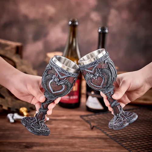 Vista 2 de Cáliz de Dragón Dragón Negro Cáliz de Vino con Forma de Corazón de Dragón, Regalo de Dungeons and Dragons, paquete de 2.