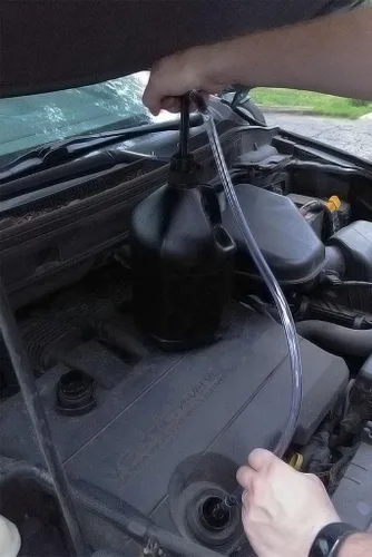 Vista 5 de Bomba de trasvase de líquidos 36670 Pennzoil, de Custom Accessories