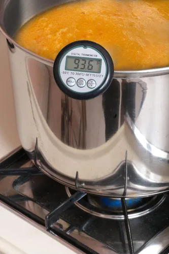 Vista 3 de Termómetro líquido de caramelo de cocina digital con clip de olla de acero inoxidable, lectura rápida, batería incluida