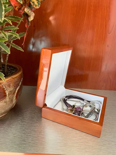 Vista 3 de 3dRose A patch of small purple sweet pea flowers, Jewelry Box jb-129717-1