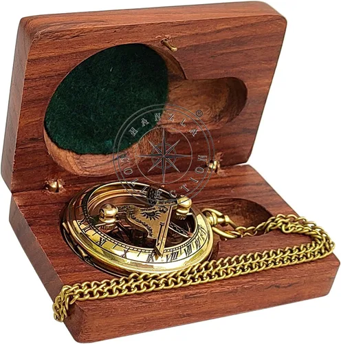Vista 8 de Reloj de sol hecho a mano con botón de dirección con cadena y caja de madera, reloj de sol de bolsillo de brújula de latón, regalo de bautismo