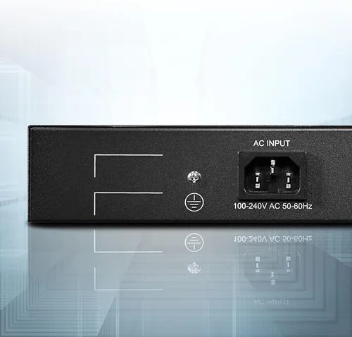 Vista 3 de BV -Tech 8 puertos Gigabit PoE+ con 2 Enthernet Uplink, 130W, 802.3af/at POE-SW802G