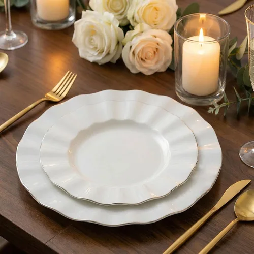 Vista 27 de Efavormart 10 Pack Platos redondos de plástico negro de 6" para postre y ensalada, platos desechables para aperitivos con borde ondulado dorado