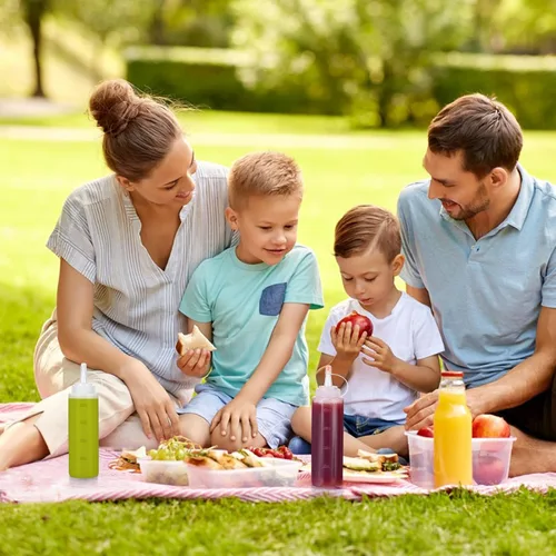 Vista 8 de Botellas Exprimibles para Condimentos Dispensador de Ketchup, Paquete de 4 Botellas Exprimibles de 8oz para Líquidos, Botella de Salsa de Plástico