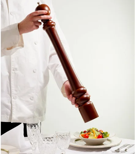 Vista 2 de Chef Specialties Molino de pimienta de nogal gigante de 24 pulgadas