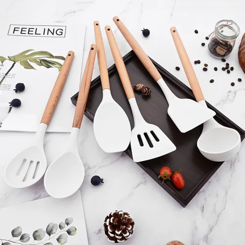 Vista 3 de Juego de utensilios de cocina de silicona con mango de madera, utensilios de cocina de silicona antiadherentes, juego de espátula blanca, cuchara