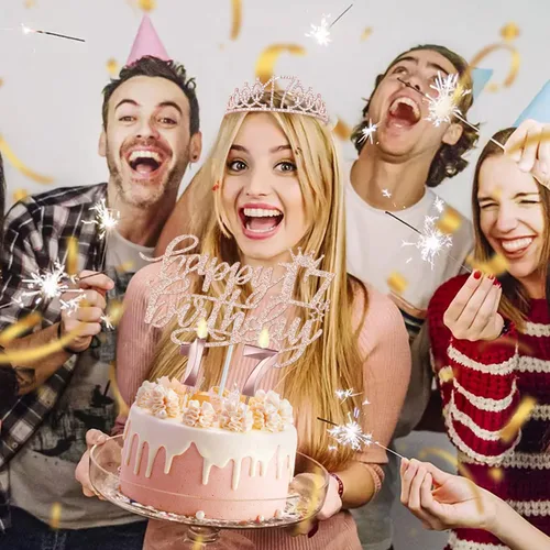 Vista 6 de Decoraciones de cumpleaños número 17 para niña, incluyendo tiara y banda de cumpleaños de 17, decoración para pastel y velas, globos de números