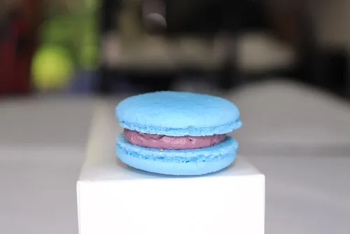 Vista 3 de Macaron - Macarons franceses azules y blancos, caja de regalo de galletas gourmet, macarrón