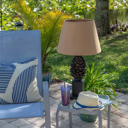 Vista 8 de Kenroy Home 35245ABZ - Lámpara de mesa de abeto para exteriores, bronce envejecido