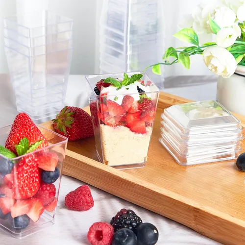 Vista 6 de TOFLEN Paquete de 50 unidades de tazas de postre de plástico de 5 oz con tapas para fiesta, mini tazas de postre con cucharas, tazas de postre