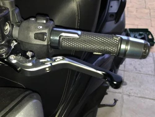 Vista 2 de for Y&AMAHA Xmax 300 XMAX300 2017 2018 2019 2020 All Years Brake Clutch Lever Extendable Adjustable Motorcycle Hand Grip Handle Motorcycle Brake