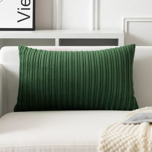 Vista 67 de UGASA - Fundas de almohada decorativas de terciopelo suave y sólidas de Navidad para sala de estar/sofá, 16 x 16 pulgadas, 2 unidades, color burdeos