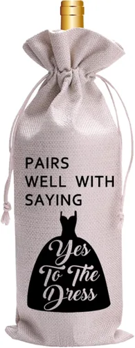 Vista 14 de Wedding Wine Bag for Mr & Mrs 2025 Reusable Champagne Bottle Holder, Anniversary & Bridal Shower Gift, Elegant Keepsake for Couples