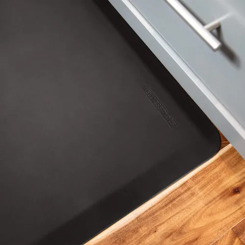 Vista 2 de Tapete antifatiga original WellnessMats de 72 x 36 pulgadas, tapete para cocina, Negro