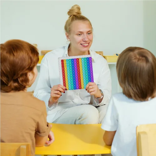Vista 5 de Juegos de matemáticas para niños, tarjetas flash de matemáticas, kit de práctica interactiva, práctica Pop It con suma, resta, multiplicación