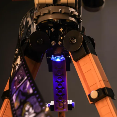 Vista 4 de VONADO Kit de luz LED dorada con control de luz, compatible con cámara Lego Walt Tribute 43230 Lego Polaroid Retro Cámara, accesorios de iluminación