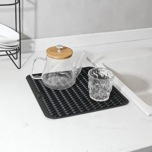 Vista 4 de MicoYang Alfombrilla de silicona para secado de platos para múltiples usos, fácil de limpiar, ecológica, resistente al calor, alfombrilla