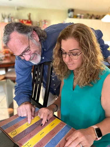 Vista 8 de Calabria 8151 Square Pilot - Gafas de lectura de metal +4.00 de oro para hombre y mujer, diseño clásico de moda, lectores elegantes