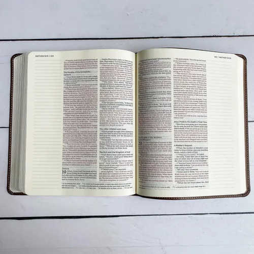 Vista 6 de Hand Lettered and Laser Engraved NIV Journaling Bible, Personalized Gift, Custom Name Engraving Available