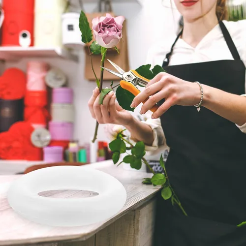 Vista 6 de Luxshiny Corona de espuma de Navidad de 8.5 pulgadas, anillo redondo de espuma de poliestireno blanco, anillo circular sin terminar para pintura