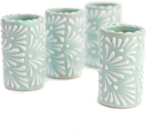 Vista 21 de Juego de 4 vasos de chupito Talavera auténticos mexicanos para tequila - Pintados a mano - 2 Oz (Talavera colorida)