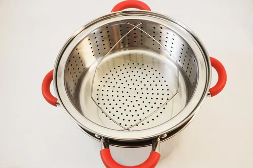 Vista 4 de EXCELSTEEL Olla para pasta multifunción de acero inoxidable de 12 cuartos con base encapsulada, tapa de vidrio ventilada y asas cubiertas