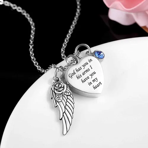 Vista 5 de Joyas para cenizas con inscripción God has You in his arms - con alas de ángel - Collar con dije