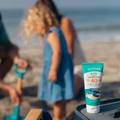 Vista 4 de Badger Crema de protección solar SPF 40 para bebés (paquete de 2) Protector solar para bebés de amplio espectro resistente al agua con óxido