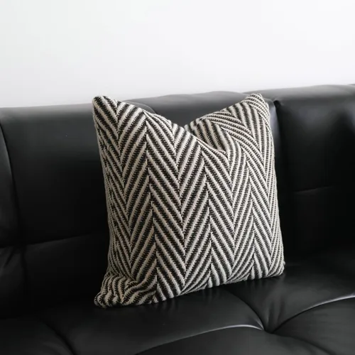 Vista 3 de vctops Funda de cojín de punto bohemio en blanco y negro, funda de cojín tejida con flecha, decoración cuadrada para sofá, dormitorio, sala