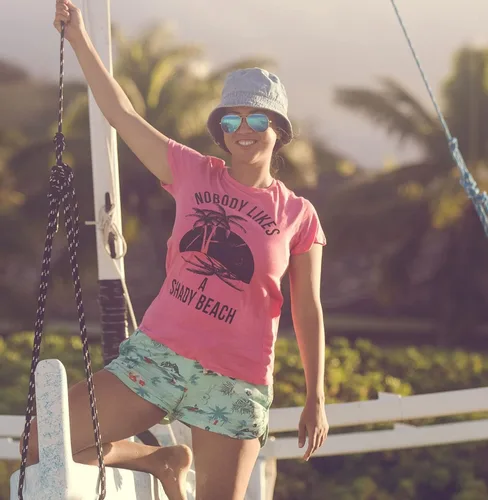 Vista 7 de Womens Shady Beach Funny Shirts Cute Vacation Vintage Novelty Hilarious T Shirt