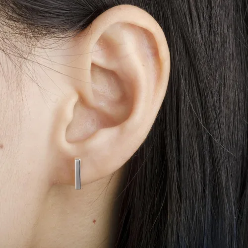 Vista 5 de S.Leaf Sterling Silver Stud Earrings for Women Gold Plated Tiny Dot I Bar Earrings Dainty Simple Earrings for Women (14k Gold)