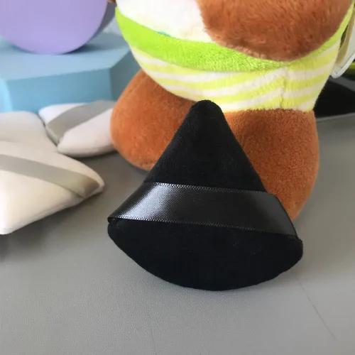 Vista 5 de 6 esponjas de maquillaje en polvo cosmético para base de algodón, almohadillas de maquillaje triangulares suaves, esponjas de maquillaje negras