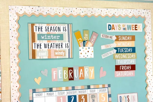 Vista 6 de Teacher Created Resources Todos son bienvenidos calendario pizarrón de anuncios (TCR7119)