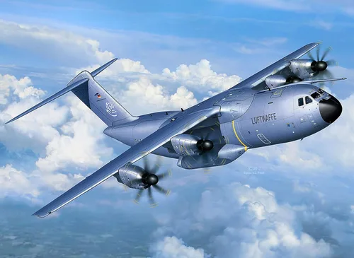 Vista 9 de Revell 03929 Airbus A400M Luftwaffe Kit