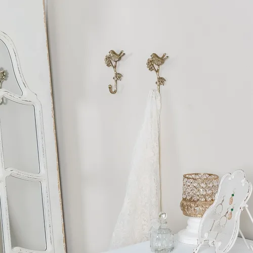 Vista 4 de SOFFEE DESIGN 2 ganchos de metal dorado con forma de pájaro y flores en 3D, resistentes para entrada, baño, decoración de dormitorio