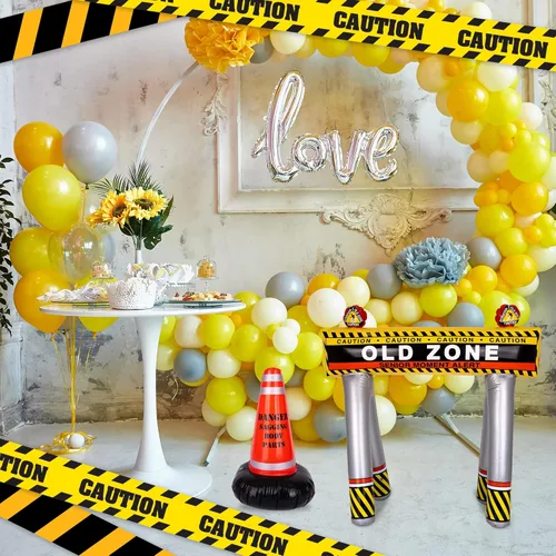 Vista 6 de ArtCreativity Old Zone - Barricada inflable + cono para decoraciones de fiesta sobre la colina, decoraciones de cumpleaños 40, 50, 60, accesorios