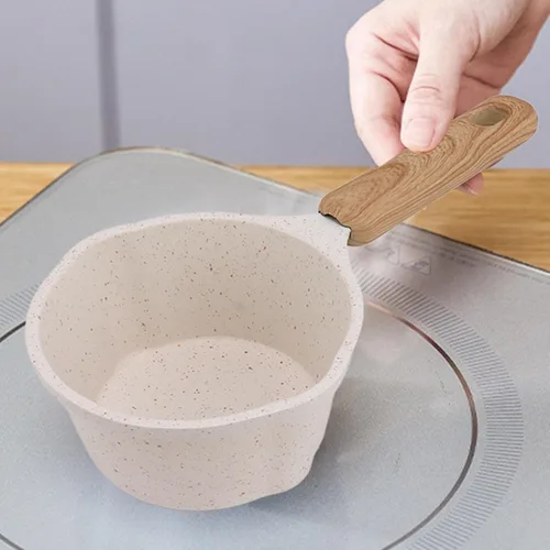 Vista 3 de Sartén antiadherente con boquilla para verter, olla de leche pequeña, fácil de usar, fondo plano blanco, multimini, juego multiusos para la cocina