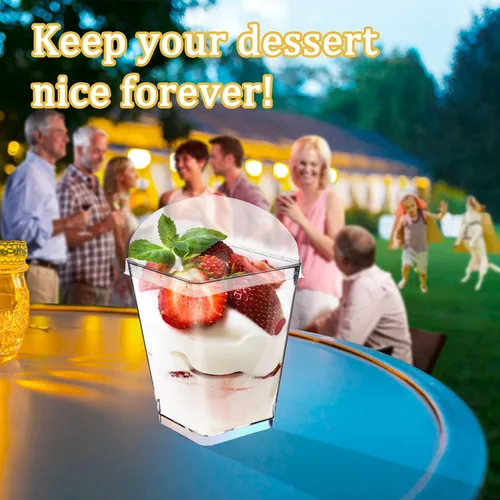 Vista 7 de Paquete de 100 tazas de postre de 5 onzas con tapas y cucharas, tazas altas de plástico transparente para parfait, vasos de postre para fiesta