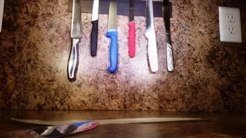 Vista 3 de Cuchillo magnético de montaje en pared de 12 pulgadas, soporte de almacenamiento de tijeras, herramienta de cocina