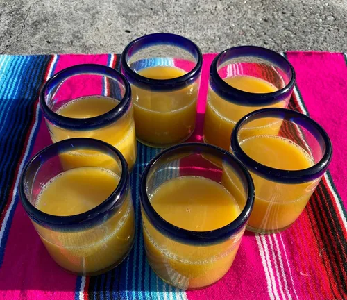 Vista 5 de Hand Blown Mexican Drinking Glasses - Set of 6 Tumbler Glasses with Cobalt Blue Rims (10 oz each)