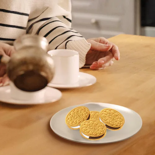 Vista 8 de OREO Galletas de sándwich de crema de galletas blancas y negras, edición limitada, 10.68 onzas