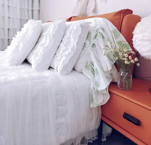 Vista 4 de Queen's House Fundas de Almohada Blancas de Encaje Bordado de Algodón Vintage con Volantes Tamaño Estándar Juego de 2