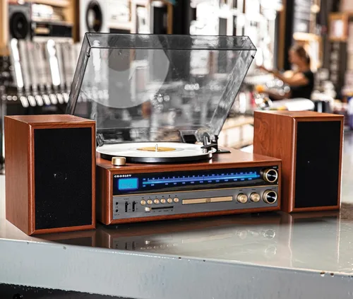 Vista 6 de Crosley Sistema de tocadiscos 1975T con Bluetooth, CD, AM/FM y altavoces incluidos, nogal
