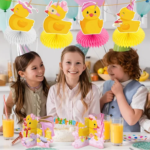 Vista 6 de Teling 12 piezas de decoración de cumpleaños de pato de goma rosa con temática de panal de abeja de una suerte, centros de mesa para niñas, fiesta