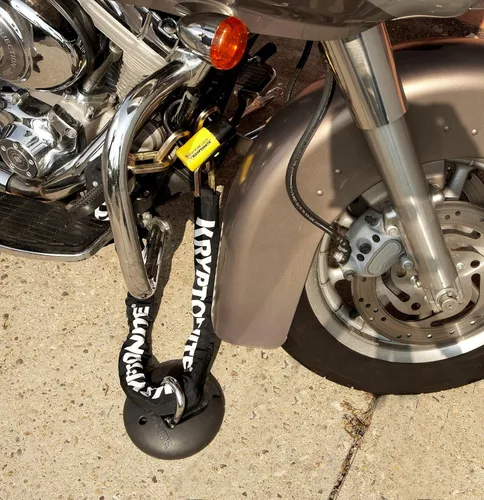 Vista 6 de Kryptonite Cadena New York Fahgettaboudit 1415 y candado New York Disc