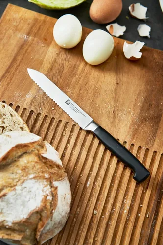 Vista 4 de Zwilling Cuchillo multiusos Four Stars, plata/negro